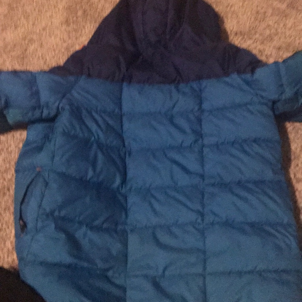 Champion coat - Picture 2 of 3